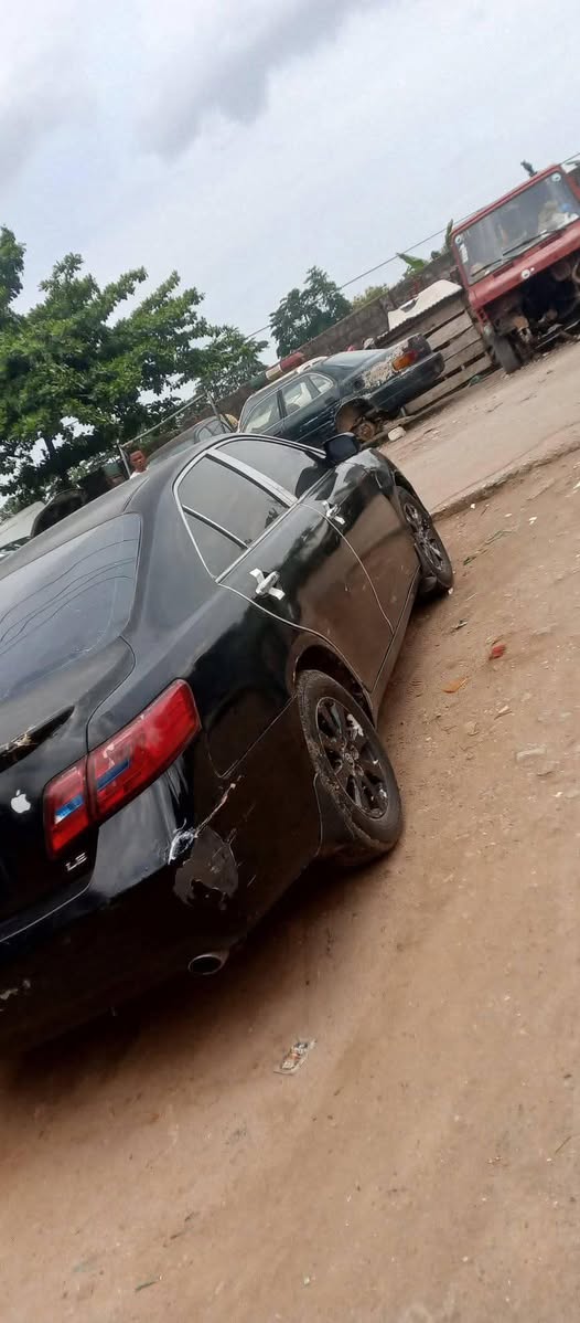 A picture of 2008 Toyota camry