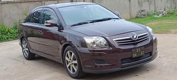used toyota avensis