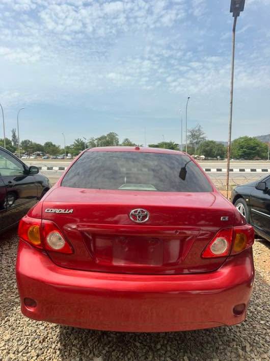 A picture of Belgium standard 2010 Toyota Corolla LE for sale N9.5m Last