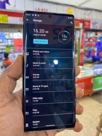 A picture of Aquos R6 sharp 128gb