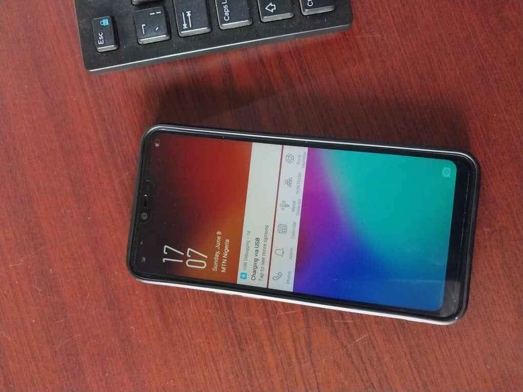 A picture of OPPO A3S 4gb RAM 64gb ROM