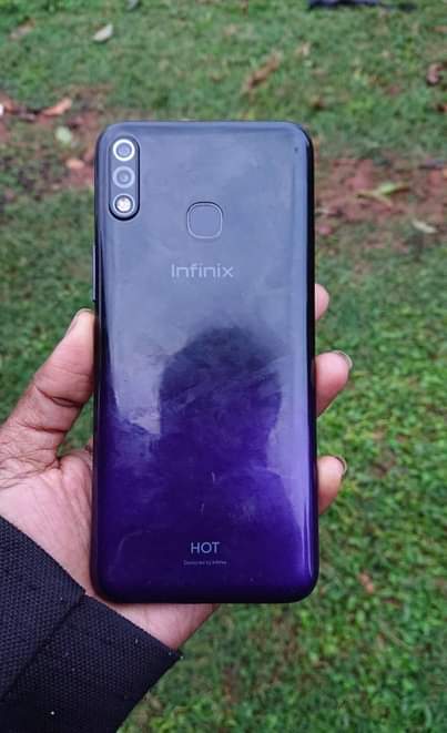 A picture of Infinix Hot8 lite