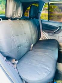 A picture of RAV4 NAMBA C CC 1790 FULL AC PRICE 11M CALL..0652438053