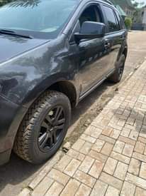 A picture of 2008 Ford edge SUV model