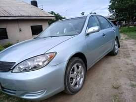 A picture of 2004 Toyota 2 4 camry big daddy