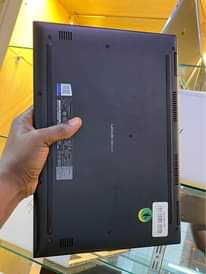 A picture of DELL LAPTOP
