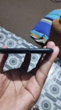 A picture of Google pixel 2XL 128gb