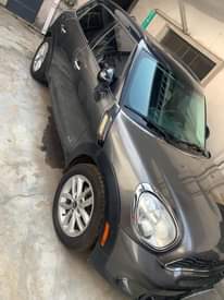A picture of 2012 Mini Cooper Cooper