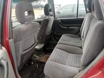 A picture of Extremely sharp and clean Honda CR V very sound Engine