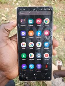 A picture of Galaxy note 20 5g 0751819335