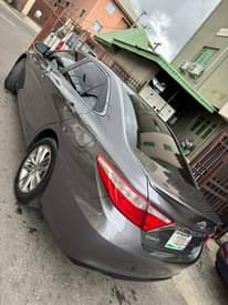 A picture of Car