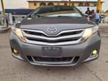 A picture of Toyota venza 6