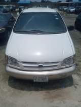 A picture of Very neat used Toyota sienna