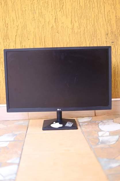 pc monitors