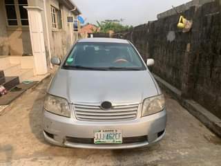 A picture of 2007 toyota corolla