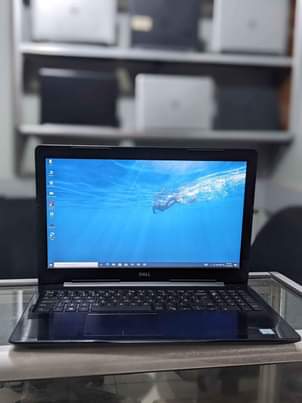 A picture of Dell Inspiron 5570
