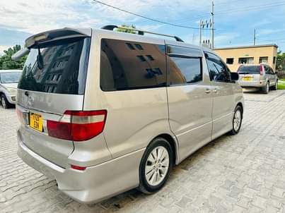 A picture of Toyota Alphad