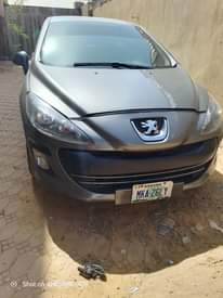 A picture of Clean peugeot 308 with normal 307 engine