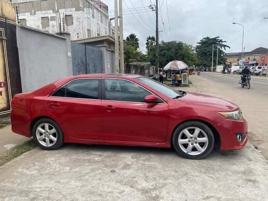 A picture of 2014 Toyota Camry tokumbo Price 11m Location Amuwo odofin Lagos