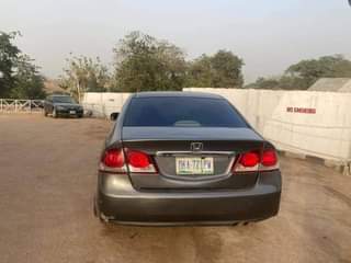 A picture of Honda Civic 08