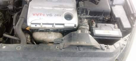 A picture of Lexus es 300