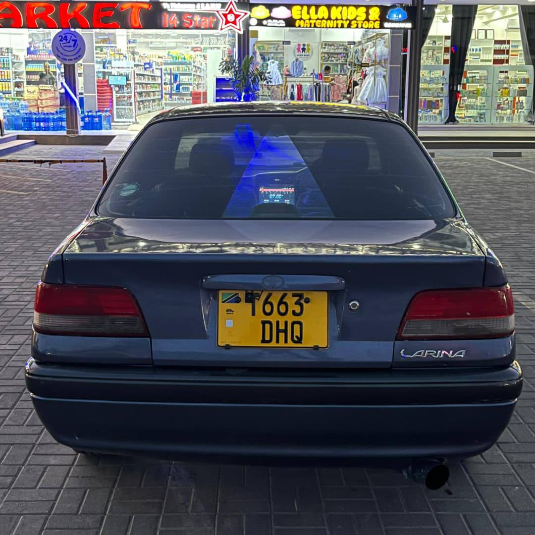 A picture of Toyota carina TI OLD PRICE 9 5ML CALL 0765 043