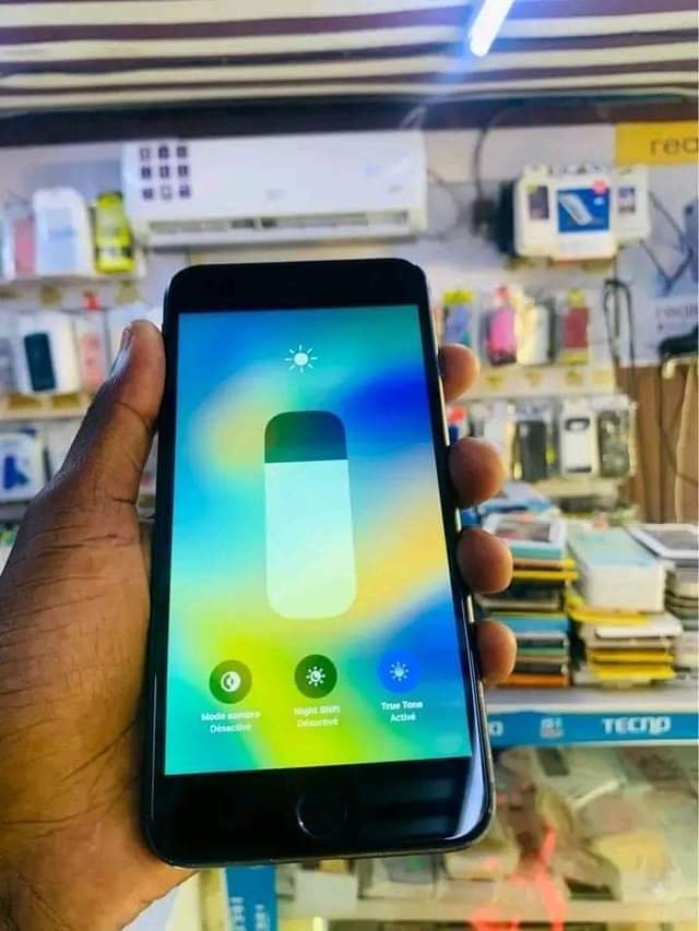 A picture of Telefon