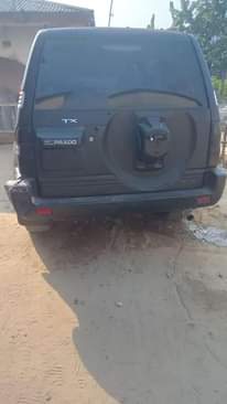 A picture of 1999 Model 4 plugs Engine Automatic gear 4x4 Sound engine