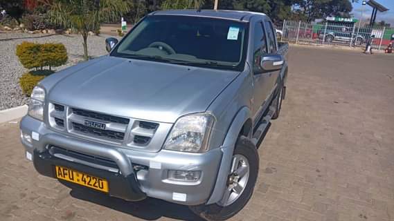 isuzu kb300