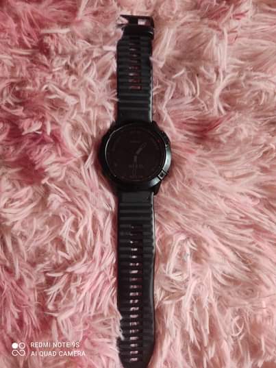 A picture of I am Selling Secondhand Garming 6x PRO its so clean