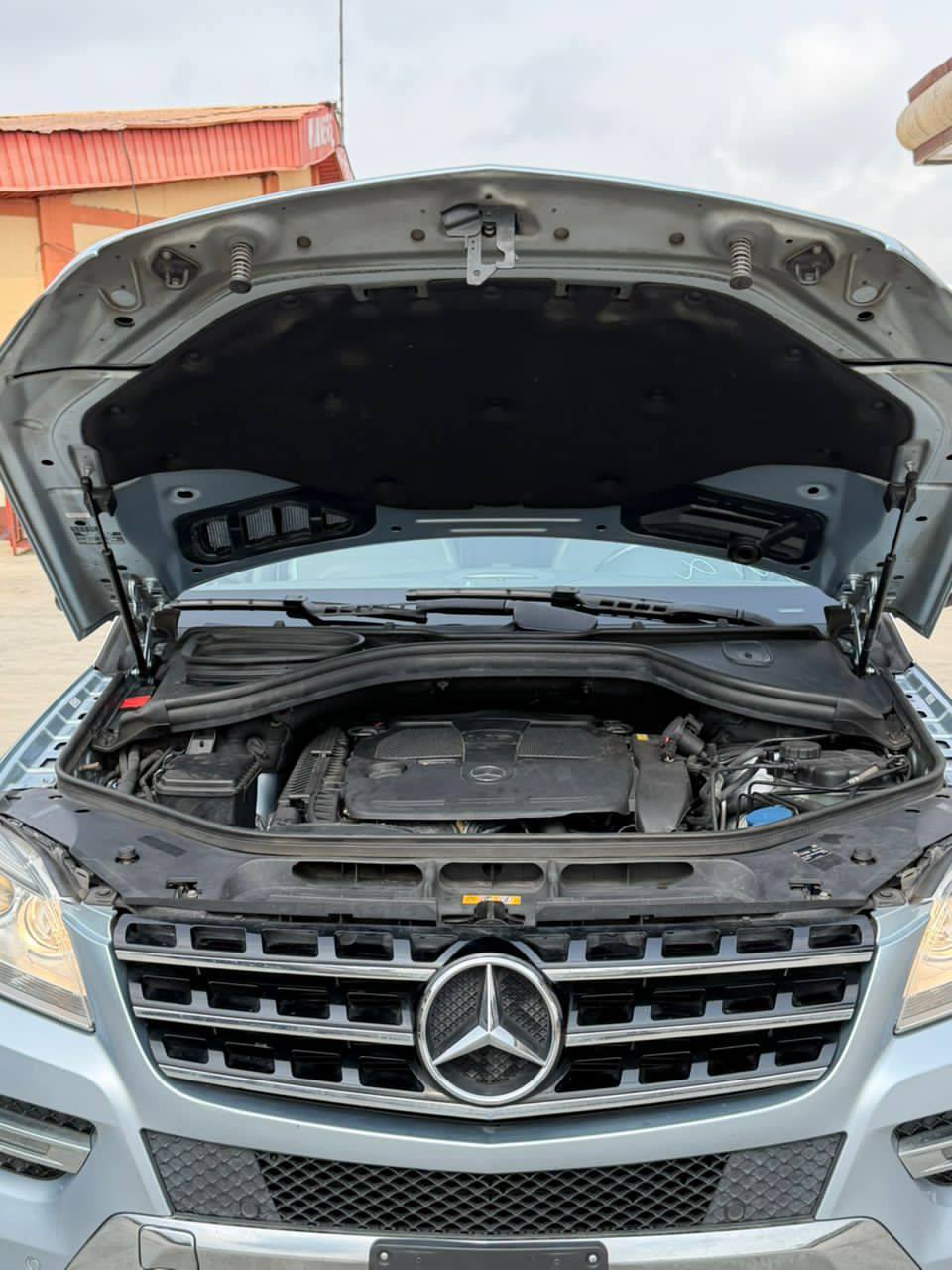 A picture of 2014 MERCEDES BENZ ML350 TOKS