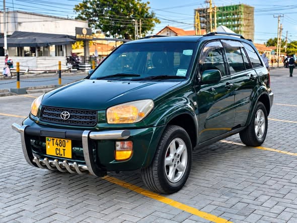 A picture of RAV4 KILL TIME 0692224312 BEI 9 5 MLN maongezi PIGA