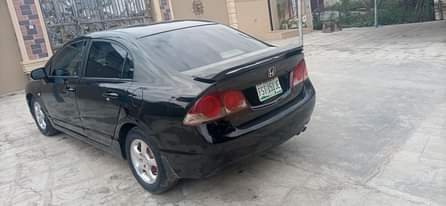 A picture of Honda Civic 08 Freshly baked