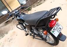 A picture of Tvs125 ni laki tisa tuu offa ya wikiend wahi mteja