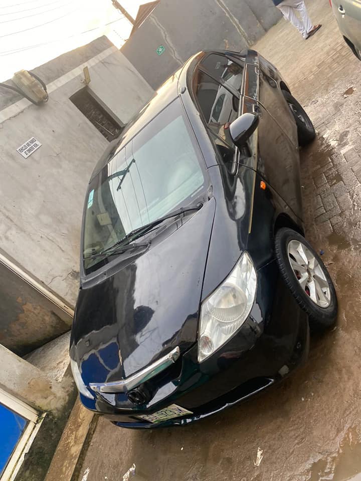 A picture of 09 Honda City 2009 model Buy and travel Nth to