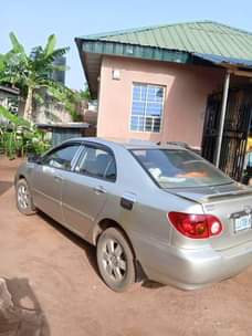 A picture of Toyota Corolla 2007