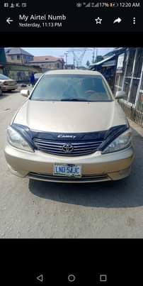 A picture of Toyota Camry LE 2005