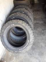 A picture of 902de handse bande te koop van besigheid wat toe gemaak