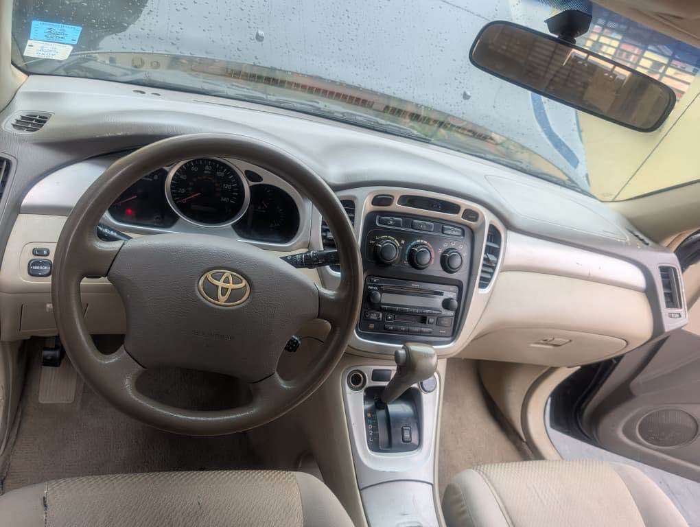 A picture of Toyota Highlander