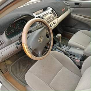 A picture of Toyota Camry 2004