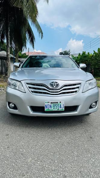 A picture of 5 990m for this Belgium Grade TOYOTA CAMRY 2009 Model