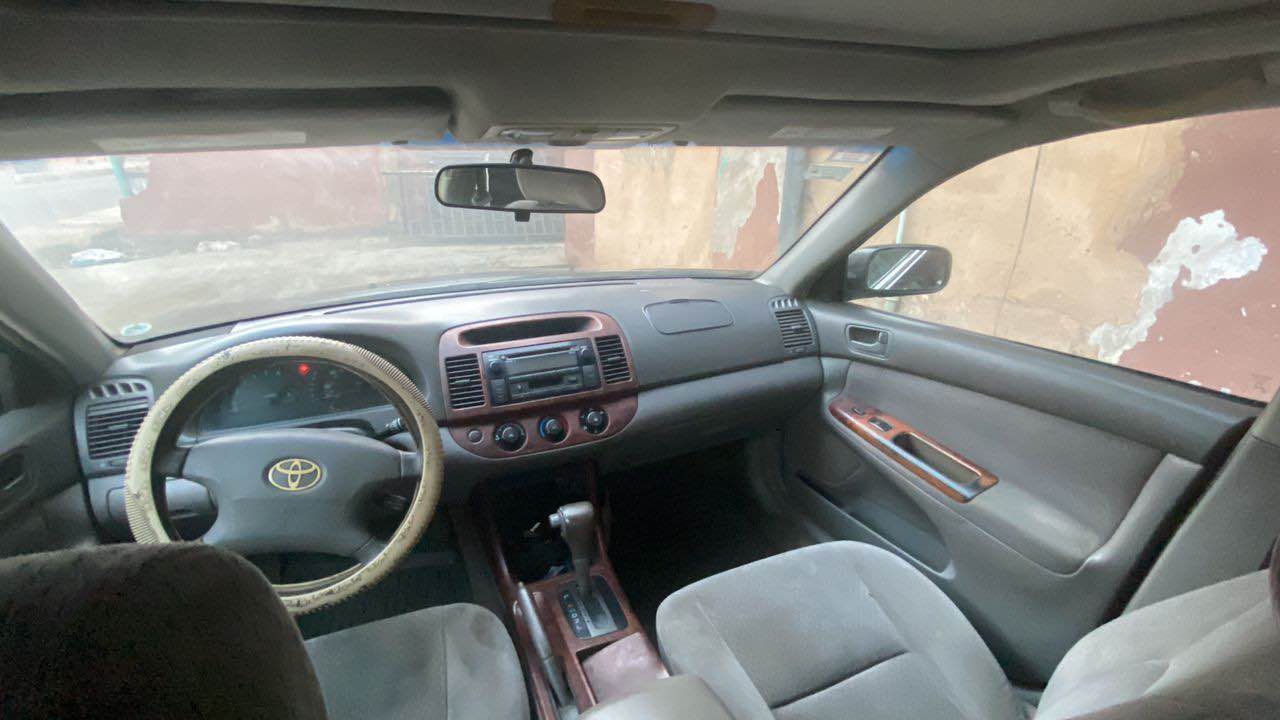 A picture of Toyota Camry 04 First user