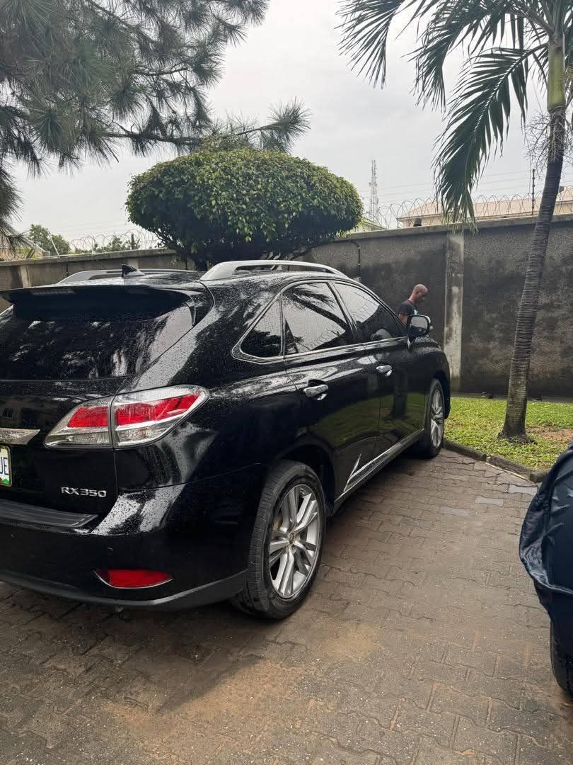 A picture of Lexus Rx 350 2015