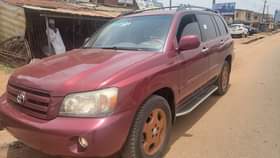 A picture of 2004 toks highlander accident free in ilorin going very cheap