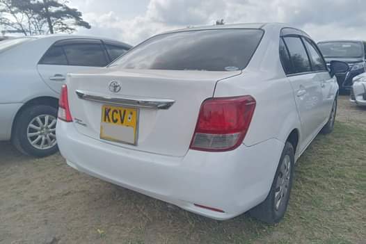 A picture of Toyota axio