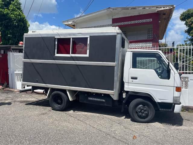 toyota dyna