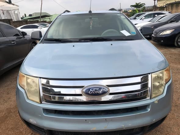 A picture of Ford edge 2008 first body paint