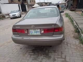 A picture of 2001 Toyota Camry