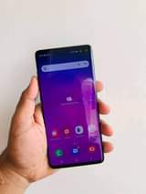 A picture of SAMSANG GALAXY S10 PLUS