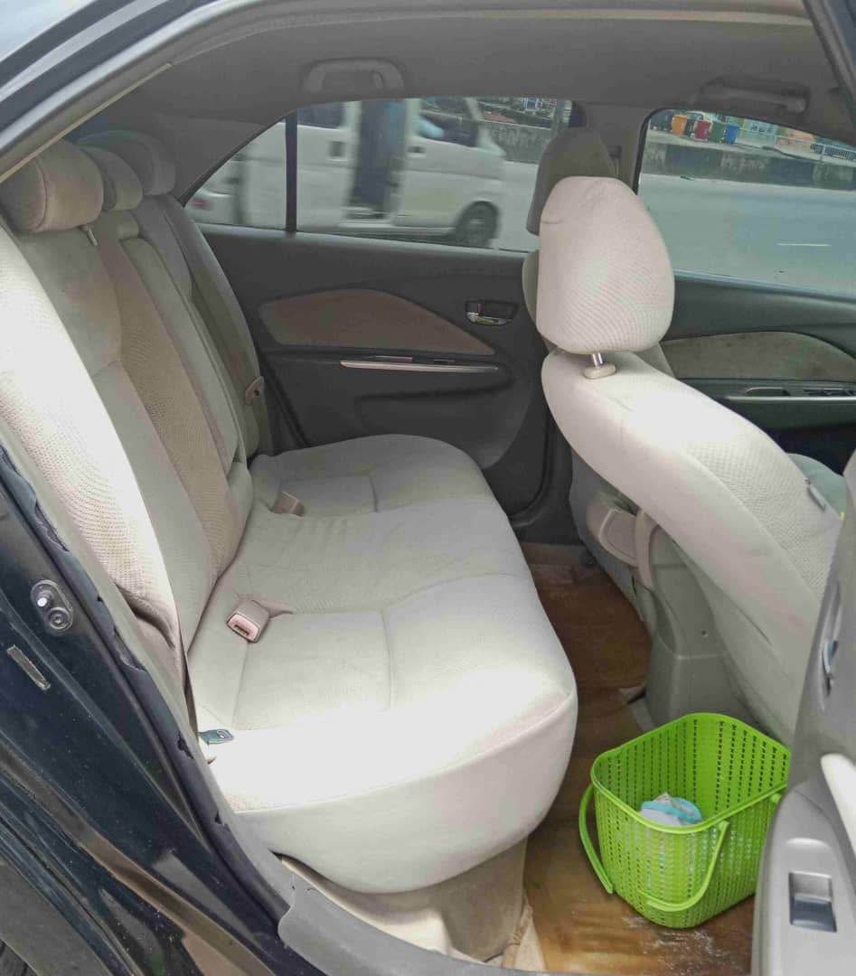A picture of 2009 Toyota Yaris AC chills